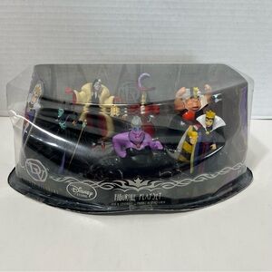 DISNEY STORE Villains figurine playset or cake toppers NWT